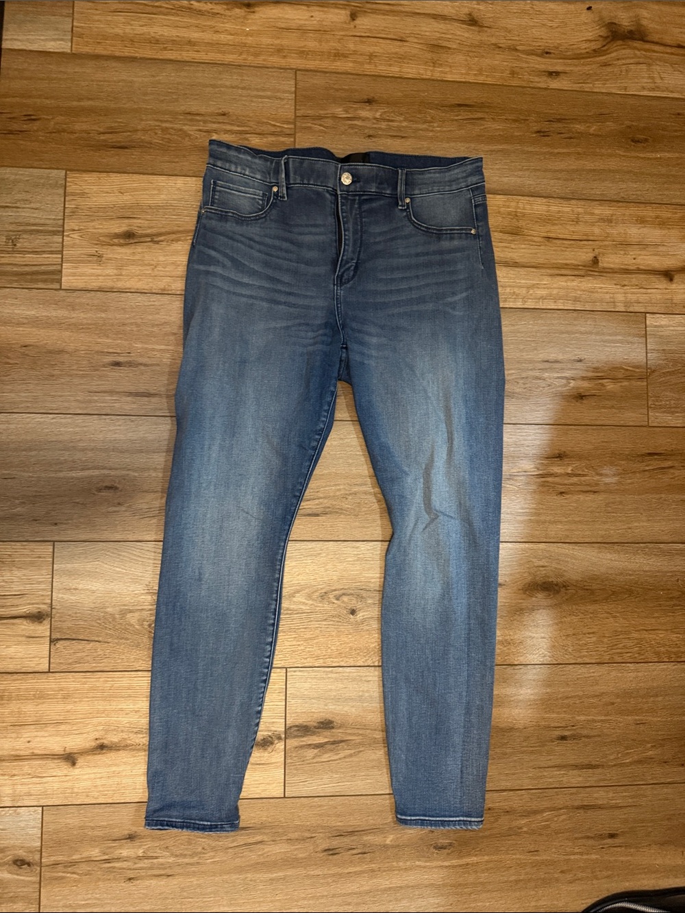 White House Black Market High-Rise Women's Blue Jeans